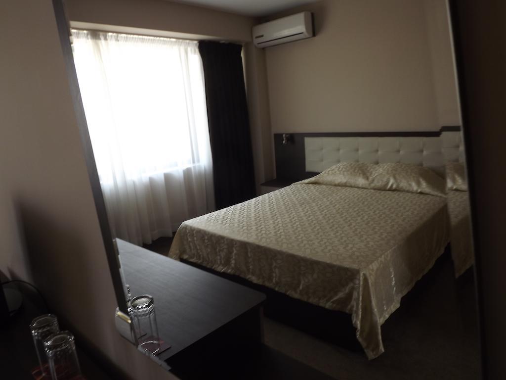 Hotel Bulgaria Petrich (Blagoevgrad) Habitación foto